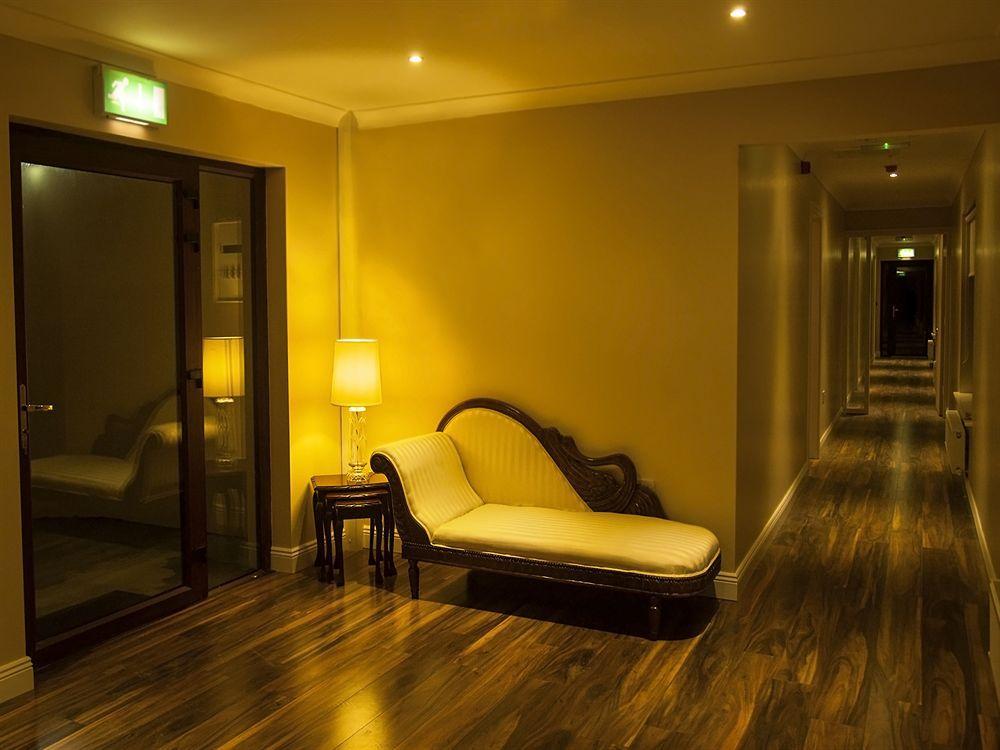 ホテル Hillview House Lusk エクステリア 写真