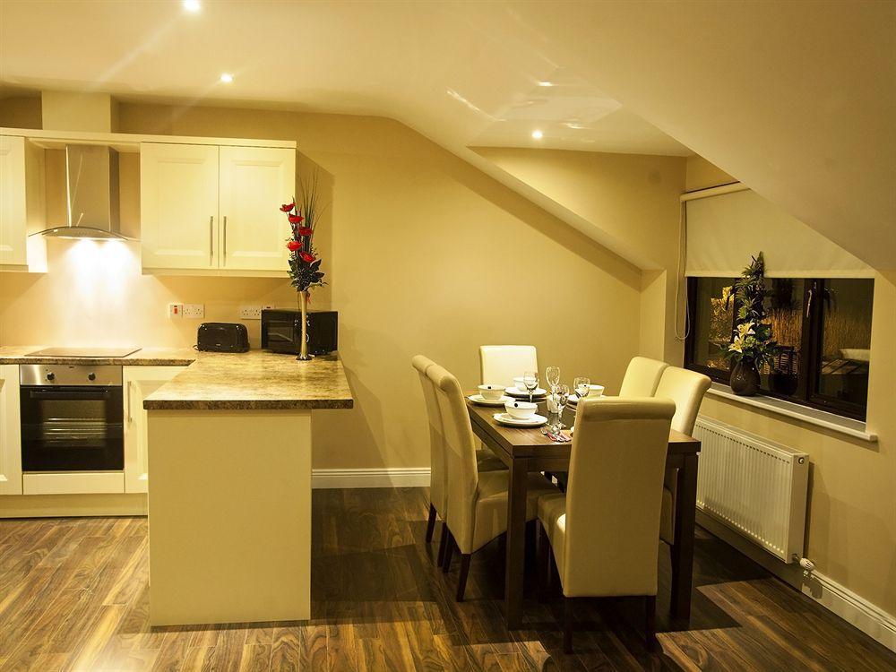 ホテル Hillview House Lusk エクステリア 写真